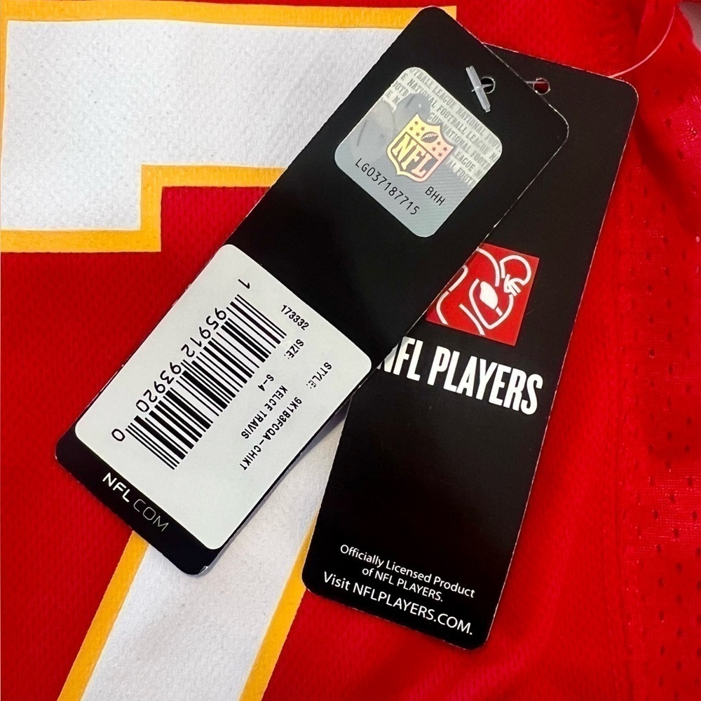 NWT Kids NFL TRAVIS KELCE #87 Kansas City Chiefs Replica Player Jersey Red - Picture 4 of 4